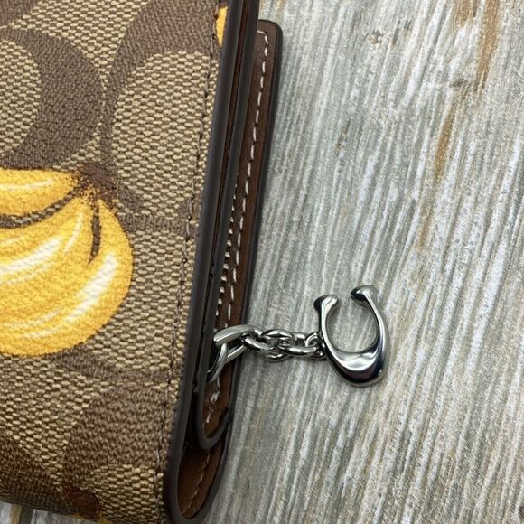 COACH Snap Wallet With Banana Print Purse Bag - Picture 4 of 7